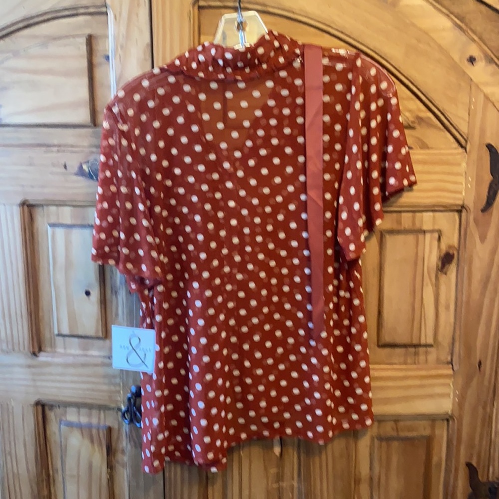 Women’s blouse - Picture 2 of 3